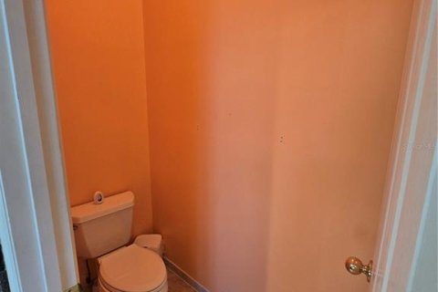 House in Lutz, Florida 3 bedrooms, 240.25 sq.m. № 2206566 - photo 18