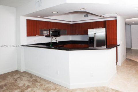 Condominio en venta en North Miami, Florida, 3 dormitorios, 167.32 m2 № 1867996 - foto 7