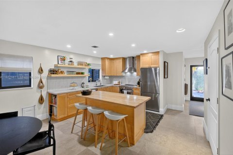 Townhouse in Miami, Florida 3 bedrooms, 163.14 sq.m. № 1942351 - photo 3