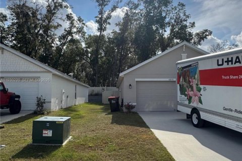 Casa en venta en Ocala, Florida, 3 dormitorios № 1994099 - foto 1