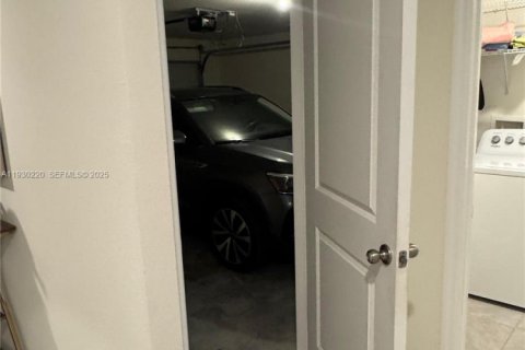 Casa en venta en Ocala, Florida, 3 dormitorios № 1994099 - foto 23