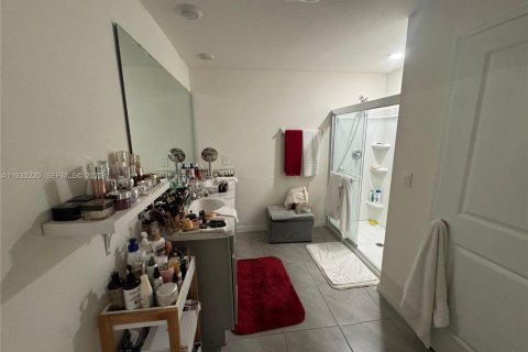 Casa en venta en Ocala, Florida, 3 dormitorios № 1994099 - foto 18