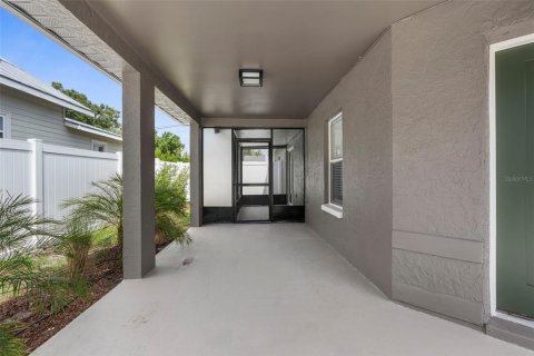 Villa ou maison à vendre à Tampa, Floride: 3 chambres, 119.01 m2 № 1903720 - photo 17