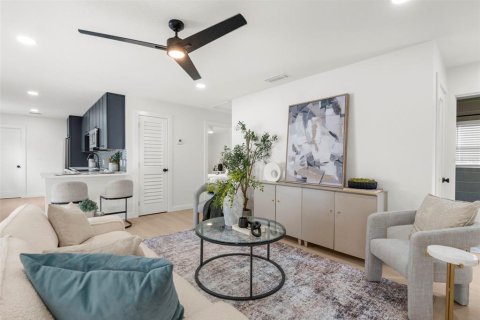 Villa ou maison à vendre à Tampa, Floride: 3 chambres, 119.01 m2 № 1903720 - photo 6