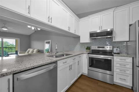 Copropriété à vendre à Tarpon Springs, Floride: 2 chambres, 99.41 m2 № 2150271 - photo 8