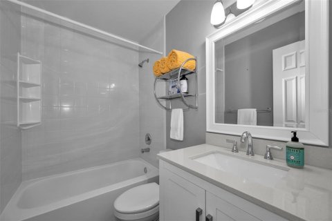 Copropriété à vendre à Tarpon Springs, Floride: 2 chambres, 99.41 m2 № 2150271 - photo 10
