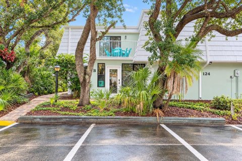Condo à New Smyrna Beach, Floride, 2 chambres  № 2420385