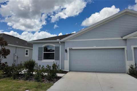 House in San Antonio, Florida 3 bedrooms, 145.3 sq.m. № 2380851
