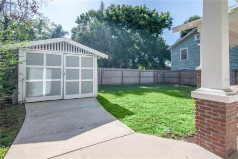 Villa ou maison à vendre à Tampa, Floride: 3 chambres, 210.42 m2 № 2389243 - photo 9