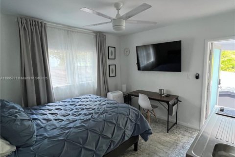 Apartment in Fort Lauderdale, Florida 401.8 sq.m. № 1956131 - photo 3