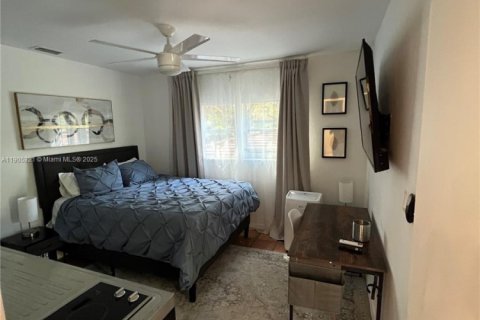 Apartment in Fort Lauderdale, Florida 401.8 sq.m. № 1956131 - photo 10