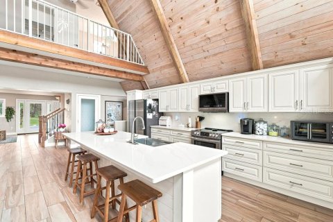 Купить виллу или дом в Делтона, Флорида 6 комнат, 372.17м2, № 2216035 - фото 9