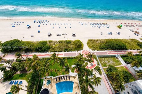 Copropriété à vendre à Miami Beach, Floride: 3 chambres, 183.95 m2 № 2155006 - photo 17