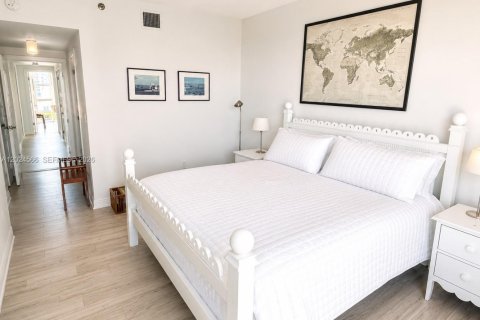 Copropriété à vendre à Miami Beach, Floride: 3 chambres, 183.95 m2 № 2155006 - photo 11