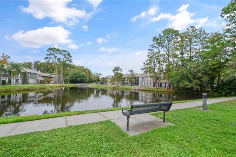 Condo in Orlando, Florida, 2 bedrooms  № 1582514 - photo 22