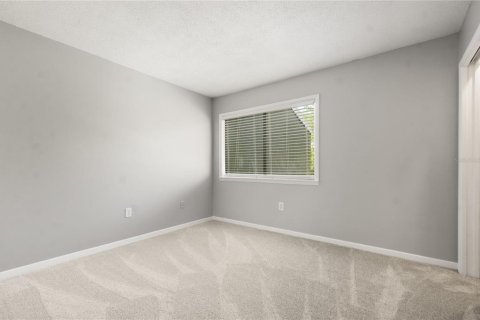 Condo in Orlando, Florida, 2 bedrooms  № 1582514 - photo 14