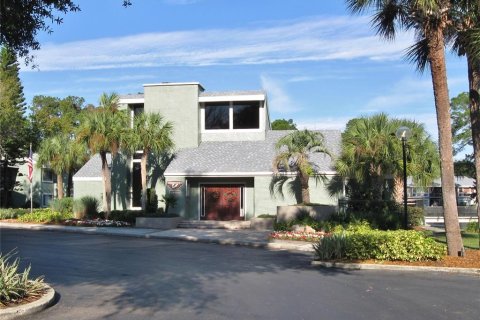 Condo in Orlando, Florida, 2 bedrooms  № 1582514 - photo 21