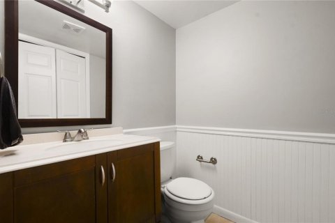 Condo in Orlando, Florida, 2 bedrooms  № 1582514 - photo 8