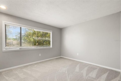 Condo in Orlando, Florida, 2 bedrooms  № 1582514 - photo 11