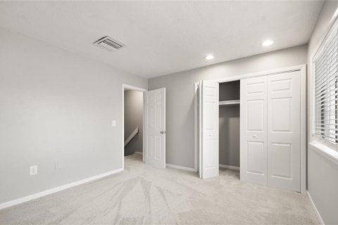 Condo in Orlando, Florida, 2 bedrooms  № 1582514 - photo 12