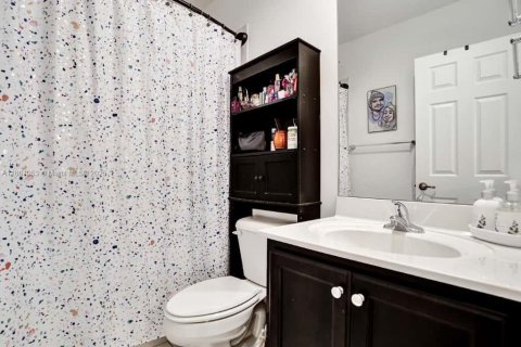 Casa en venta en Miramar, Florida, 2 dormitorios, 104.05 m2 № 1941472 - foto 13