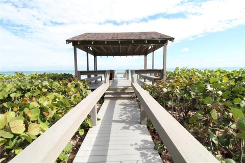 Condominio en alquiler en Jensen Beach, Florida, 2 dormitorios, 91.42 m2 № 2152530 - foto 14