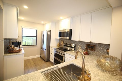 Condominio en alquiler en Jensen Beach, Florida, 2 dormitorios, 91.42 m2 № 2152530 - foto 4