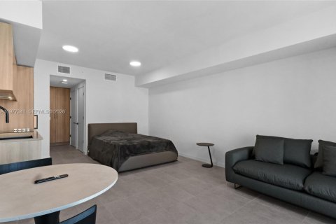 Condo in Miami, Florida  № 2079986 - photo 10