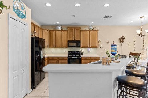 House in Ruskin, Florida 3 bedrooms, 142.14 sq.m. № 2225595 - photo 9