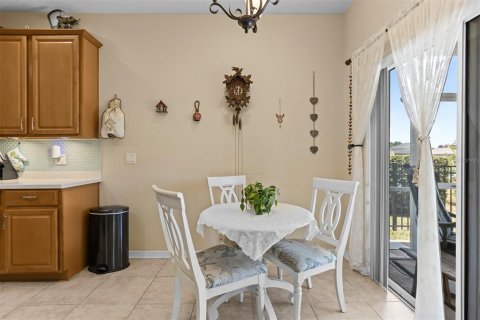 House in Ruskin, Florida 3 bedrooms, 142.14 sq.m. № 2225595 - photo 13