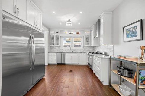 Villa ou maison à vendre à Saint Petersburg, Floride: 3 chambres, 259.48 m2 № 2398974 - photo 15