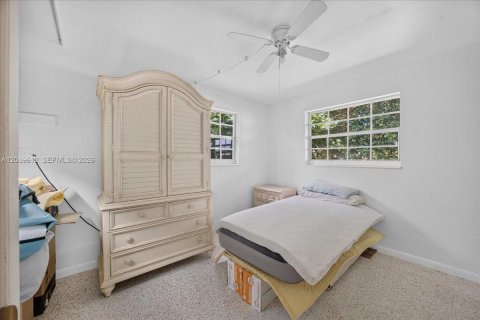Купить виллу или дом в Хомстед, Флорида 4 спальни, 116.5м2, № 2089458 - фото 7