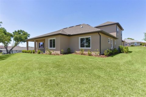 Villa ou maison à vendre à Lady Lake, Floride: 4 chambres, 256.5 m2 № 2229870 - photo 4