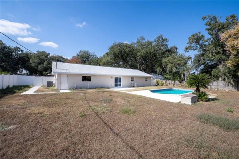 House in Lakeland, Florida 3 bedrooms, 160.91 sq.m. № 2101467 - photo 21