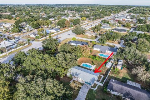House in Lakeland, Florida 3 bedrooms, 160.91 sq.m. № 2101467 - photo 23