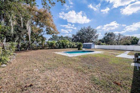 House in Lakeland, Florida 3 bedrooms, 160.91 sq.m. № 2101467 - photo 22