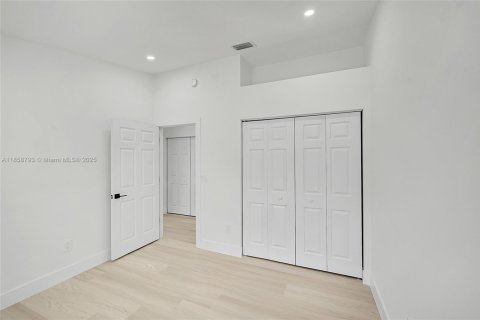 Casa en venta en Wellington, Florida, 3 dormitorios, 141.95 m2 № 1889939 - foto 20