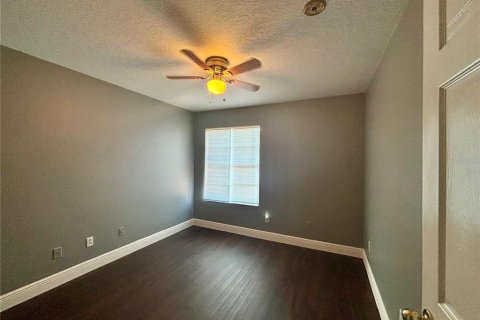 Casa en alquiler en Orlando, Florida, 3 dormitorios, 227.8 m2 № 1857892 - foto 13