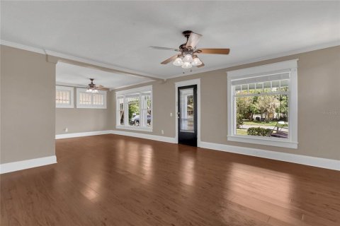 House in Lakeland, Florida 3 bedrooms, 120.96 sq.m. № 1754507 - photo 5