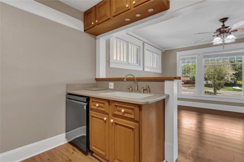 House in Lakeland, Florida 3 bedrooms, 120.96 sq.m. № 1754507 - photo 11