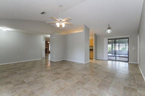 Casa en alquiler en Bradenton, Florida, 3 dormitorios, 208.84 m2 № 1894138 - foto 2