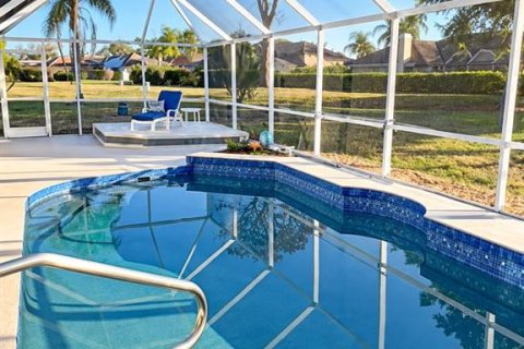 House in Venice, Florida 3 bedrooms, 176.7 sq.m. № 2413965 - photo 13