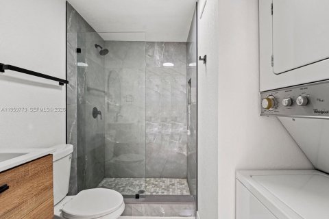 Снять в аренду виллу или дом в Майами, Флорида 2 спальни, 171.22м2, № 2019987 - фото 5