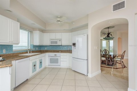 Copropriété à vendre à Clearwater, Floride: 3 chambres, 181.35 m2 № 1905929 - photo 15