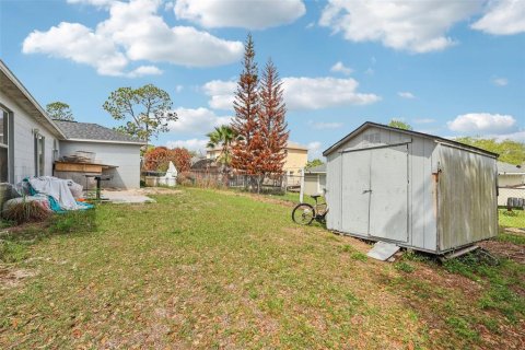 House in Poinciana, Florida 4 bedrooms, 166.02 sq.m. № 2206356 - photo 28