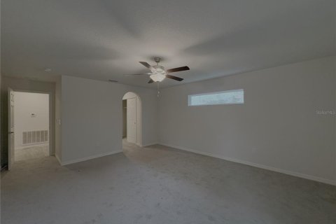 Villa ou maison à louer à Ocala, Floride: 4 chambres, 193.14 m2 № 2413988 - photo 17