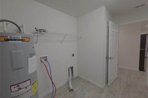 Villa ou maison à louer à Ocala, Floride: 4 chambres, 193.14 m2 № 2413988 - photo 21