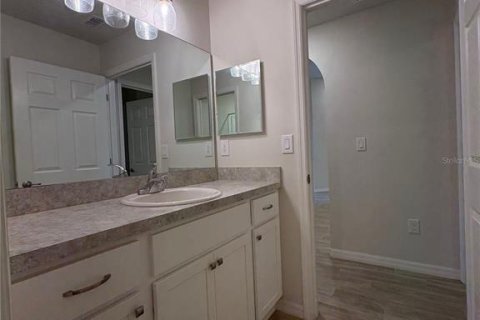 Villa ou maison à louer à Ocala, Floride: 4 chambres, 193.14 m2 № 2413988 - photo 18