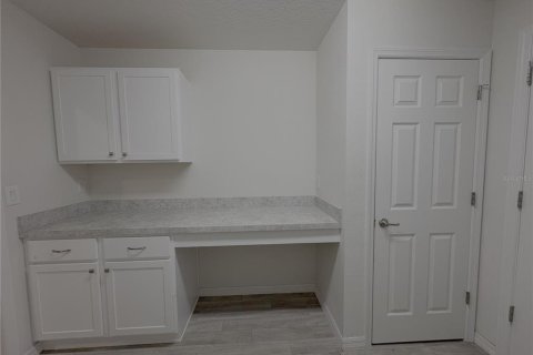 Villa ou maison à louer à Ocala, Floride: 4 chambres, 193.14 m2 № 2413988 - photo 20