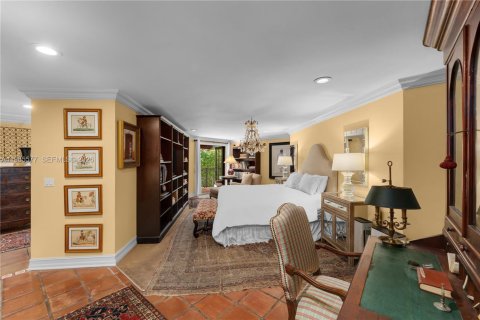 Casa en venta en Coral Gables, Florida, 4 dormitorios, 205.22 m2 № 2067063 - foto 17